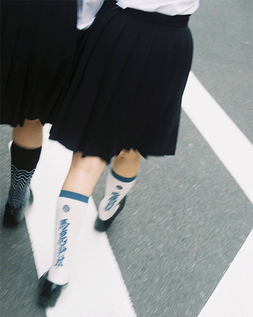 【馬鹿野郎ソックス】