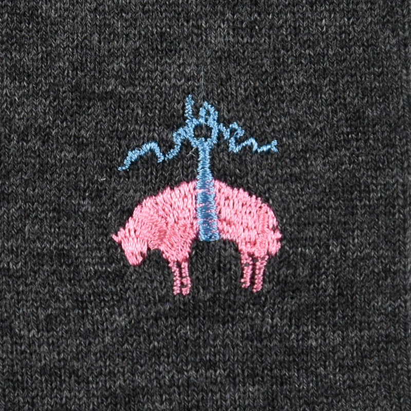 ゴールデンフリース総柄ワンポイント刺繍